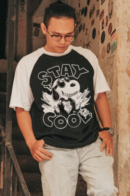 Áo thun vintage Stay Cool - RAD1