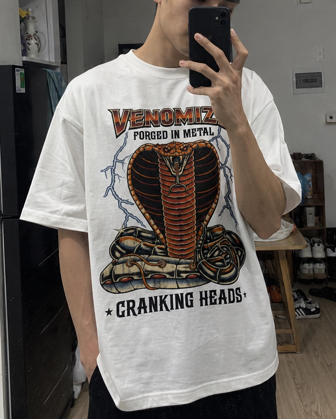 Khách hàng review áo thun NVC oversized graphic tee