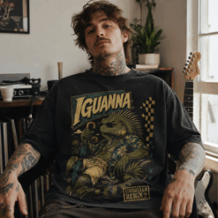 Áo thun Tropic Iguana Black - người mẫu mặc áo, góc khác