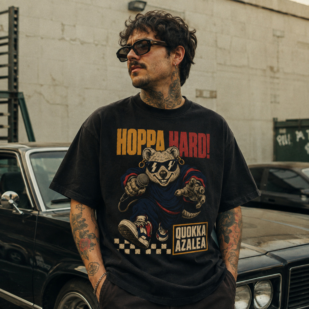 Áo thun Hoppa Hard Black - người mẫu mặc áo, góc khác