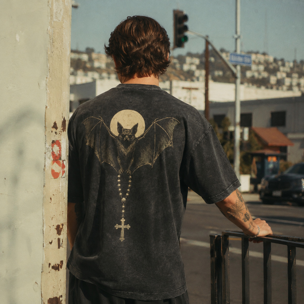 Áo thun Night Rosary Wash - mặt trước và mặt sau