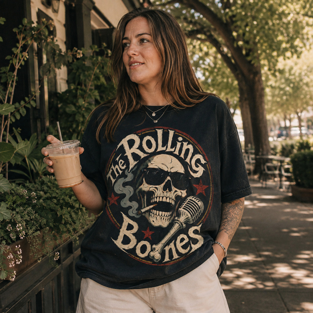 Áo thun The Rolling Bones Black - người mẫu mặc áo